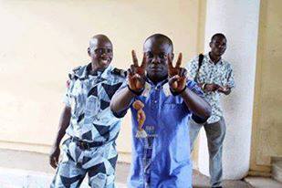 FPISNACOM's tweet photo. 18 février1992, 18 février 2016, 24 ans après la démocratie toujours en friche en Côte d'Ivoire. On ne lâche rien! https://t.co/TmulMGRgoY