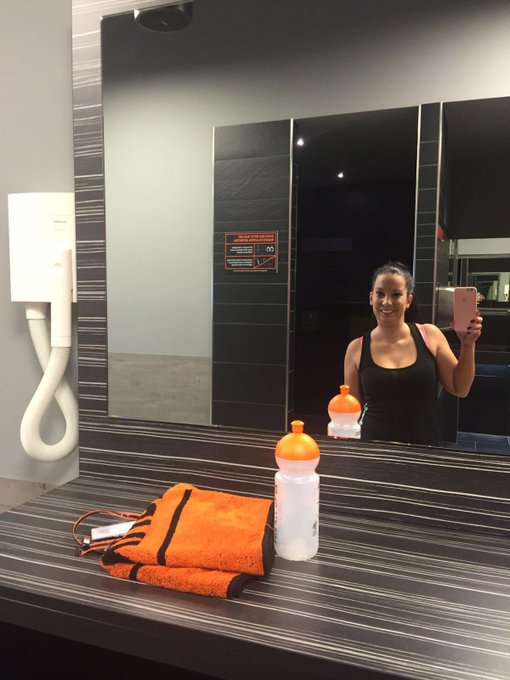 Einen wundersch&ouml;nen guten Morgen 💋 https://t.co/LxC7tsalBo<a href="/tag/turkey"class="tags"><span>#turkey</span></a><a href="/tag/erotic"class="tags"><span>#erotic</span></a><a href="/tag/wellnes"class="tags"><span>#wellnes</span></a><a href="/tag/antalya"class="tags"><span>#antalya</span></a><a href="/tag/delphinimperial"class="tags"><span>#delphinimperial</span></a>