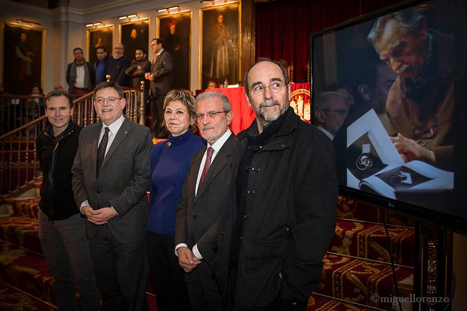 Andreu Alfaro va rebre, a títol pòstum, la Medalla d la Universitat València  links.uv.es/bDlkk5z Foto M.Lorenzo