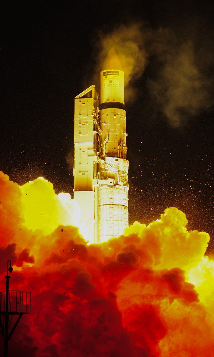 ShuttleAlmanac's tweet photo. New Pic 4 - Launch of Russian Rokot (former ICBM) launch from #Plesetsk carrying the @ESA #Sentinal3 #Sentinal3A https://t.co/4SPChTAHPW