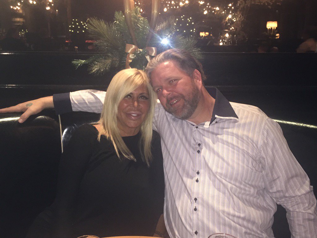 MrBigAngVH1's tweet photo. I will always love you forever please watch over the grandkids I know you will 💔 https://t.co/HU99EHM4nf