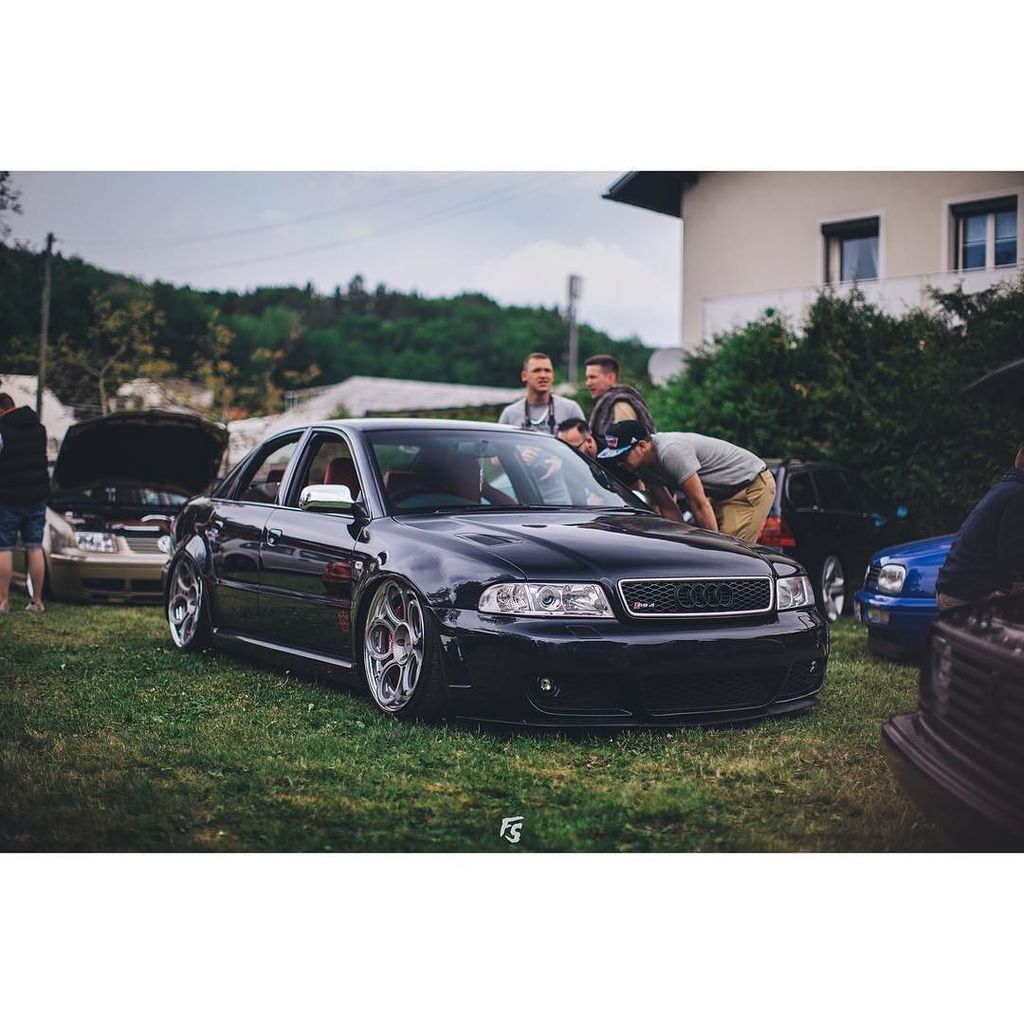 autogruppe's tweet photo. 👤 @julesloose / 📷 @f3cht
#frameslayers #vrtonline #everythingair #unit85nine #dsrperfection #sourkroauts #slamsanc… https://t.co/uWnbpeoXew