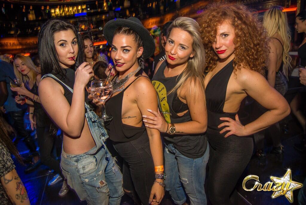 CRAZYMADRIDS's tweet photo. BOOOOOOOM🔥🔥🔥 @vdlc87 @AndreaRmsAndrea @isabelpleite @Marta_dance28 https://t.co/GMOe6Fs2Pg