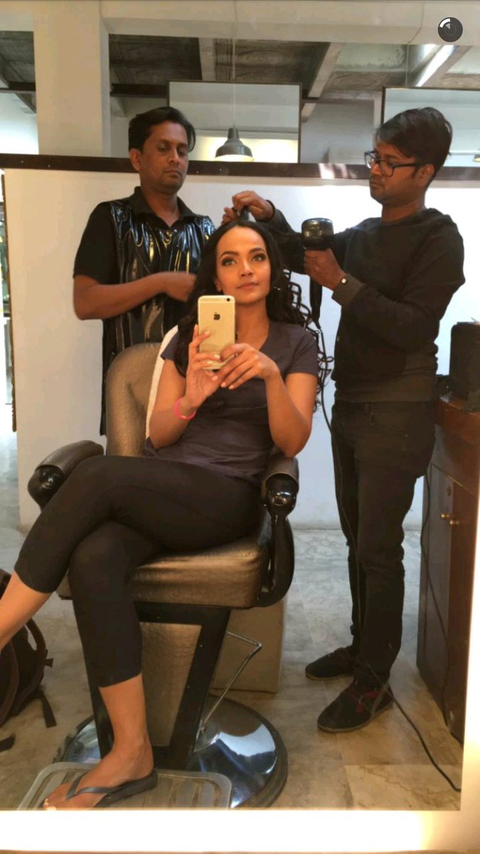 vijiwoo's tweet image. #Snapchat @aaminasheikh #CurlMagic &amp;lt;3