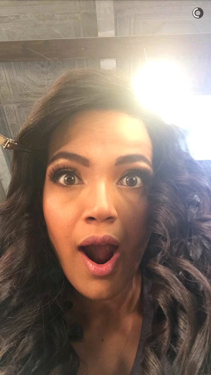 vijiwoo's tweet image. #Snapchat @aaminasheikh #CurlMagic &amp;lt;3