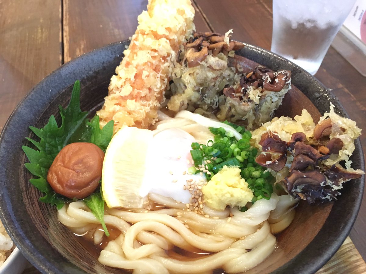 8CH_GO's tweet photo. うどん屋 きすけ
大阪市北区鶴野町4−1コープ野村梅田Ａ棟
本格的な讃岐饂飩（さぬきうどん）が大阪市梅田近くで食べれる！
オススメは鯛チクワ天のぶっかけ
#きすけ #うどん #大阪 #8CH #グルメ https://t.co/6zNnnDVOMQ