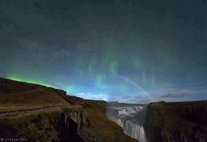 What a great photo of the #NorthernLights taken at #Gullfoss on a #trex tour! beautiful!