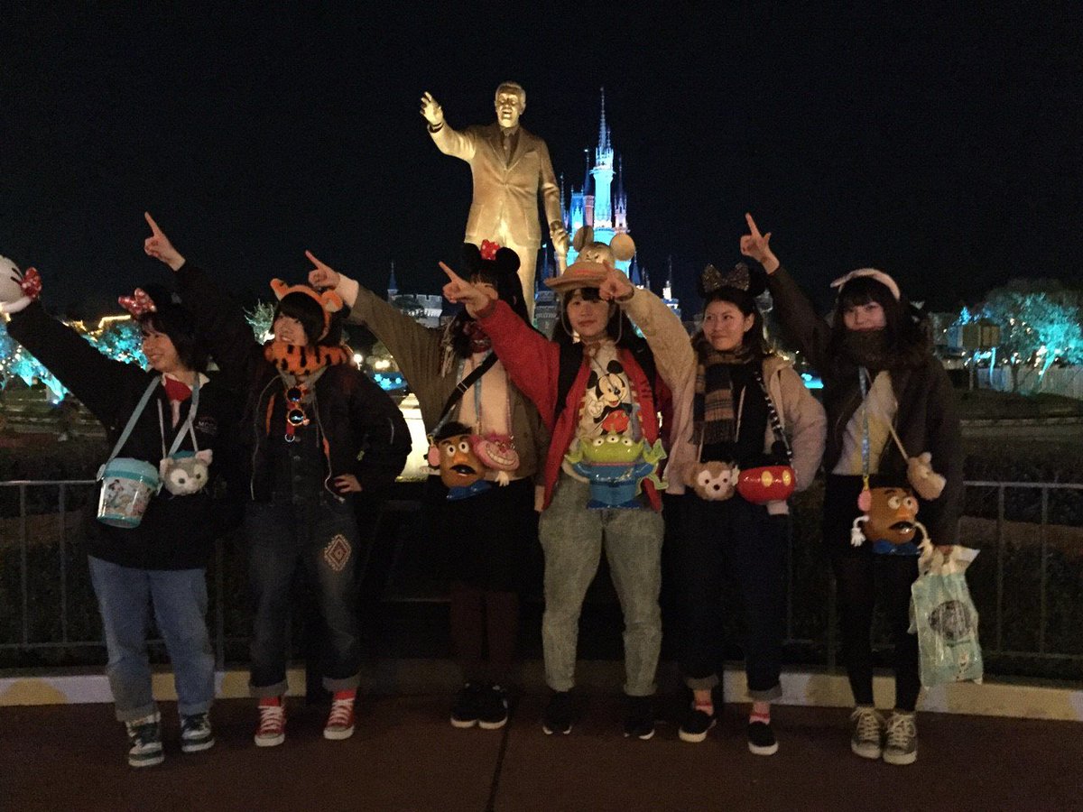 MSakici's tweet photo. 最高の3日間でした
またいつかいこう
#夢の国
#BERAND
#みう https://t.co/qD81tARYXg