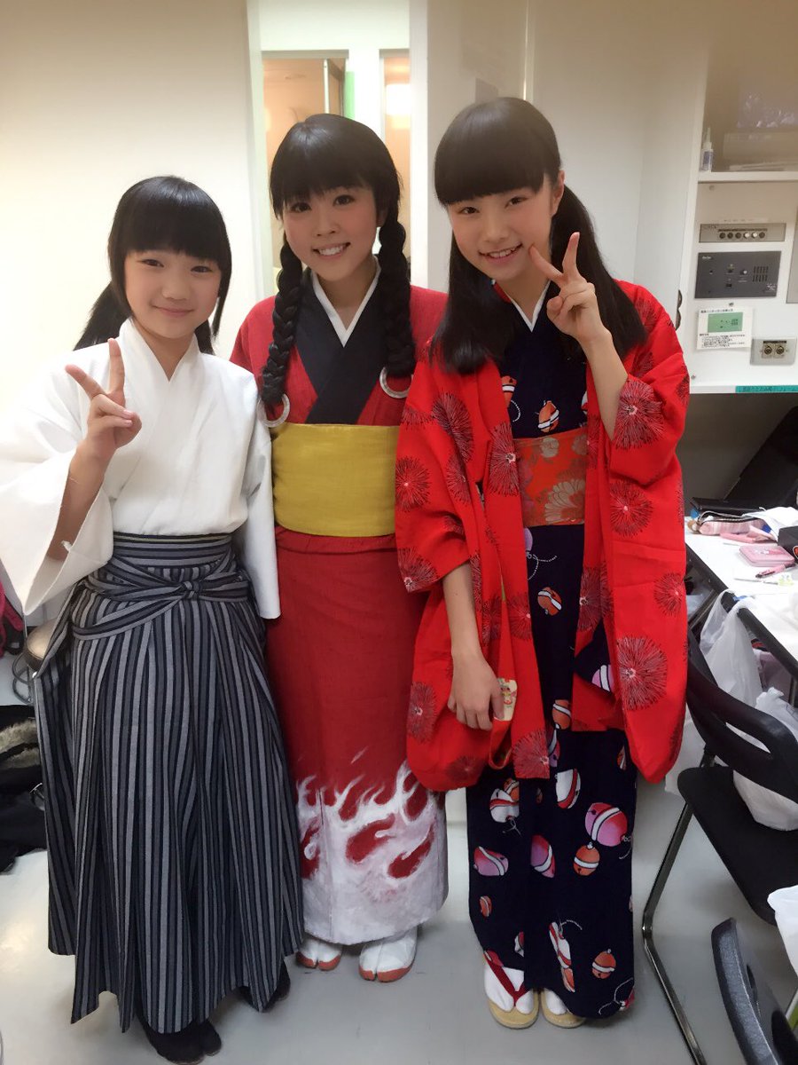 福圓美里 Auf Twitter そしてかわいい子役ふたりと W 左が子槙絵役の湯田桜花ちゃん そして右が子凜役の田中栞ちゃん ふたりとも超 かわいくてお芝居上手 元気に劇場走り回ってました W T Co Gtijoclsyg 福圓美里 Auf Twitter そしてかわいい子役ふたりと W 左が子槙絵役の湯田桜花ちゃん そして右が子凜役の田中栞ちゃん ふたりとも超 かわいくてお芝居上手 元気に劇場走り回ってました W T Co Gtijoclsyg