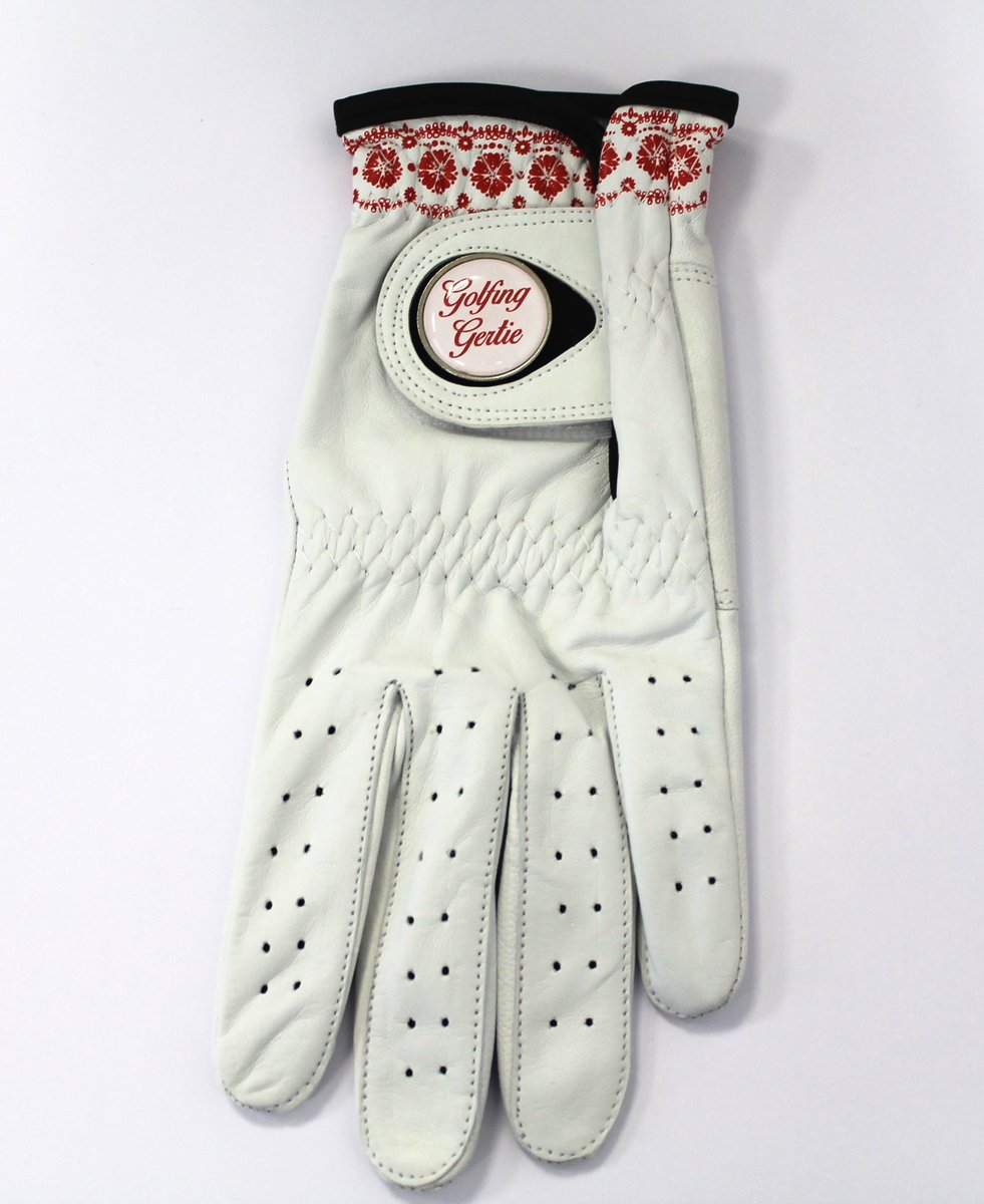 EndOfLineGolf's tweet photo. **ONLY 22 hours left to purchase this UNIQUE OFFER** #Golf #Umbrella #Gloves #BallMarker Set https://t.co/7QDuVqqpyO https://t.co/zGL4WTIJsC