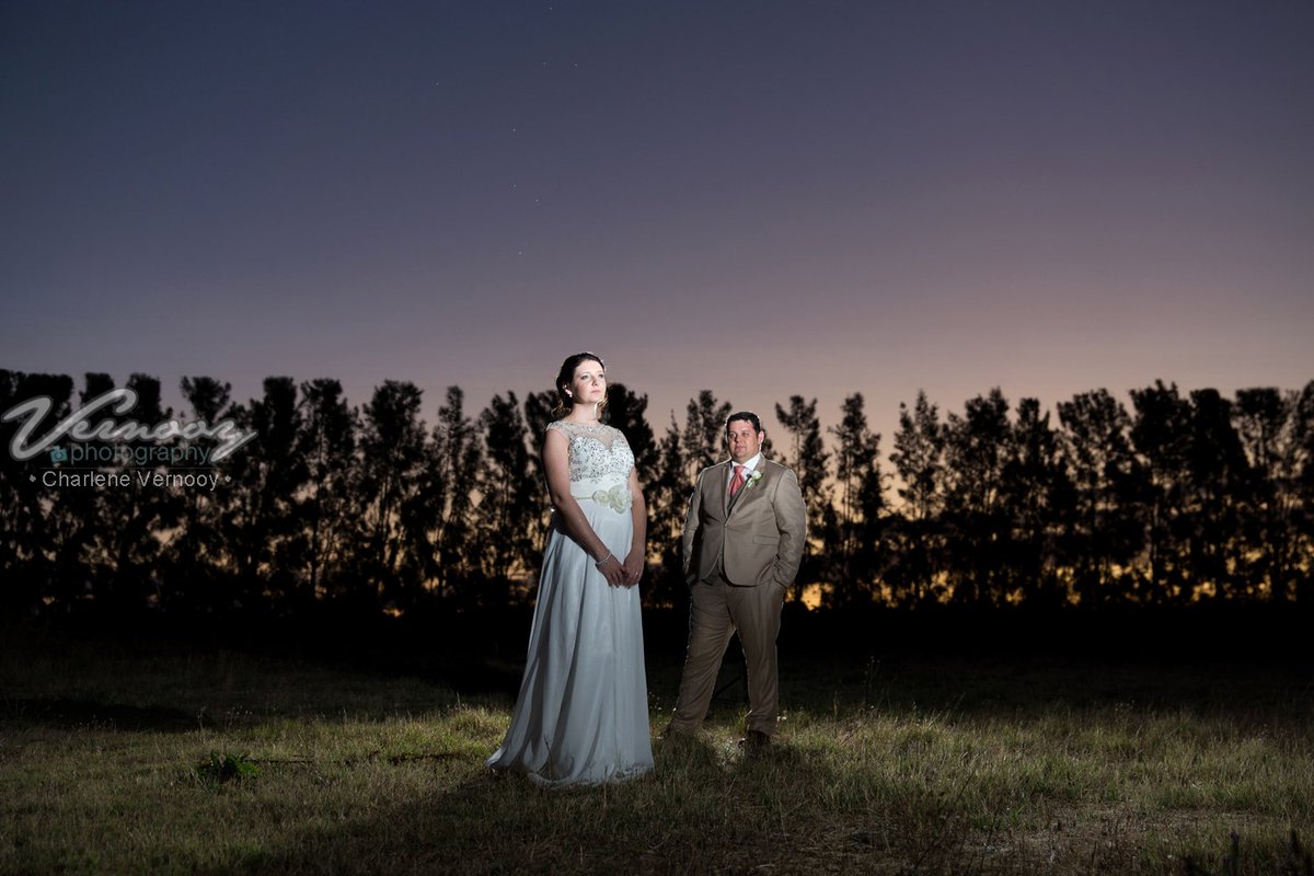CharleneVernooy's tweet photo. Editing these two's images, such a beautiful bride! @MarzyliaLe #weddingphotographer #bridetobe #wedding #bride https://t.co/9jKAyABvhE