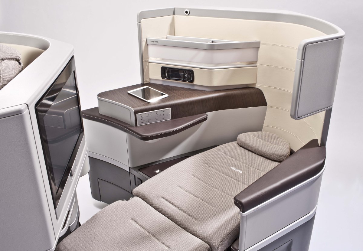 designerjet's tweet photo. Rumours of the death of First Class have been grossly exaggerated. Kinda.https://t.co/pp3kpzv7Dw #PaxEx https://t.co/RcroNLZFiT