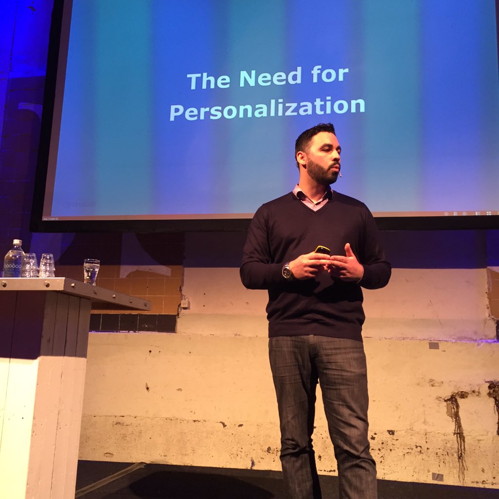 frappels's tweet photo. Goed verhaal van Optimizely over de toegevoegde waarde van personalisatie voor conversie optimalisatie #ddc16 https://t.co/pTJcmc1GTj