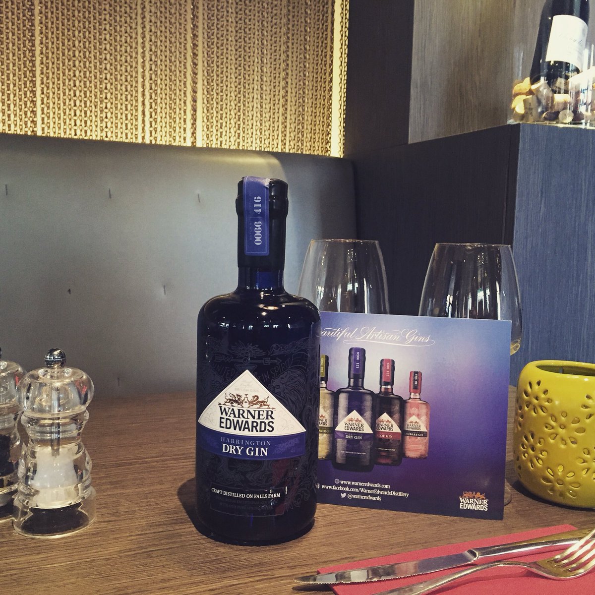 FrenchRelais's tweet photo. Fancy a #cocktail... Pop in for a Tasting of The ultimate artisan dry #gin @warner_edwards at @442KingsRd https://t.co/adJuYTEHQU