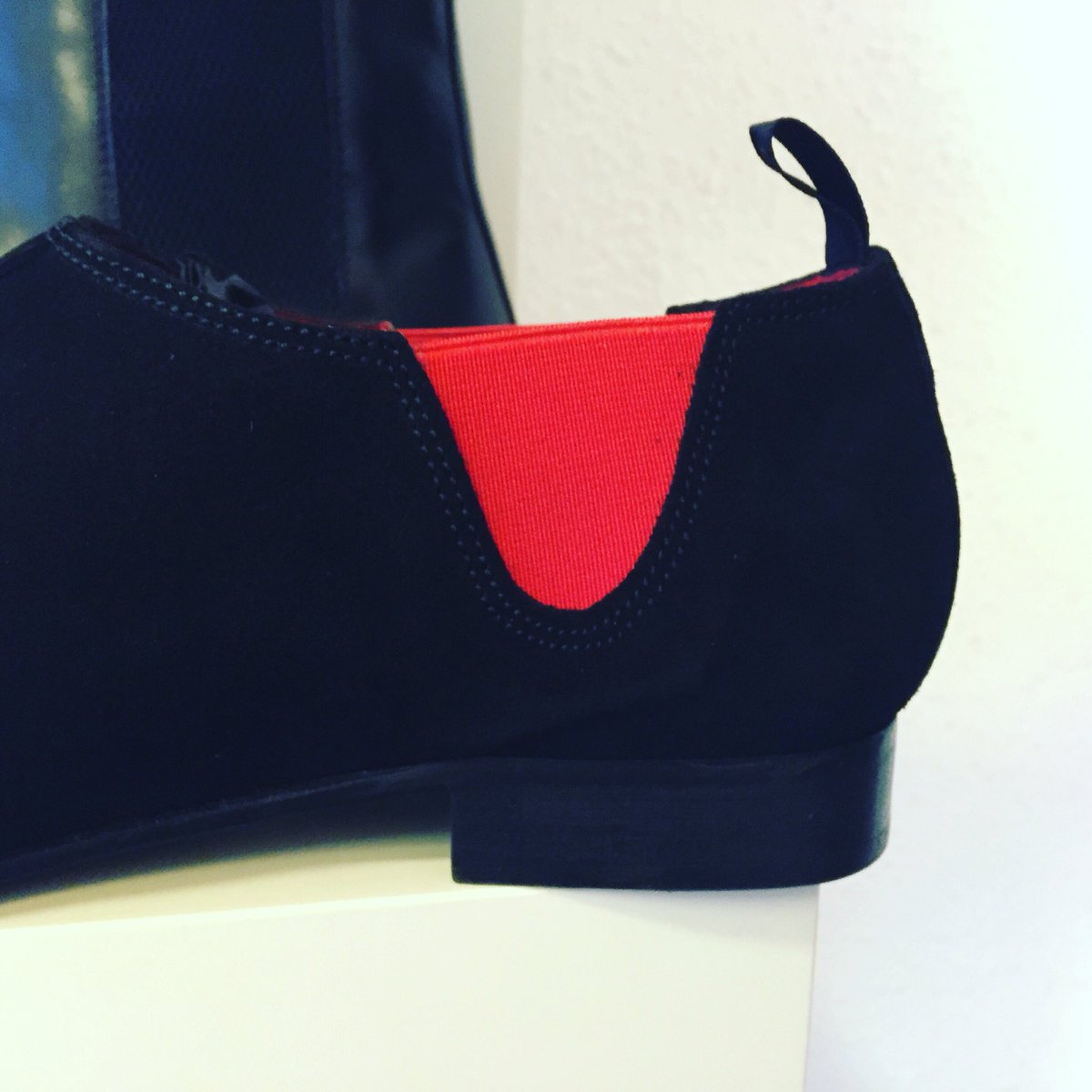 tomeshoemaker's tweet photo. Recibiendo pedidos, gracias por entender nuestro modo tradicional de trabajo.#BotinesChelsea  #BotinesMujer #Calzado https://t.co/inycdjbzvG