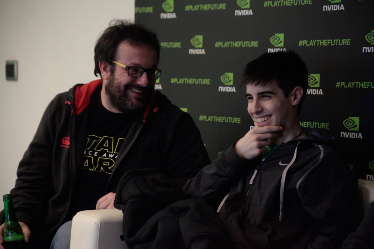 NVIDIAGeForceES's tweet photo. Más recuerdos de la fiesta con influencers de #NVIDIAVR Madrid. Y sí, sale @chincheto77 @Ethieen @aLexBY11 ;-) https://t.co/4Ktngsy2to