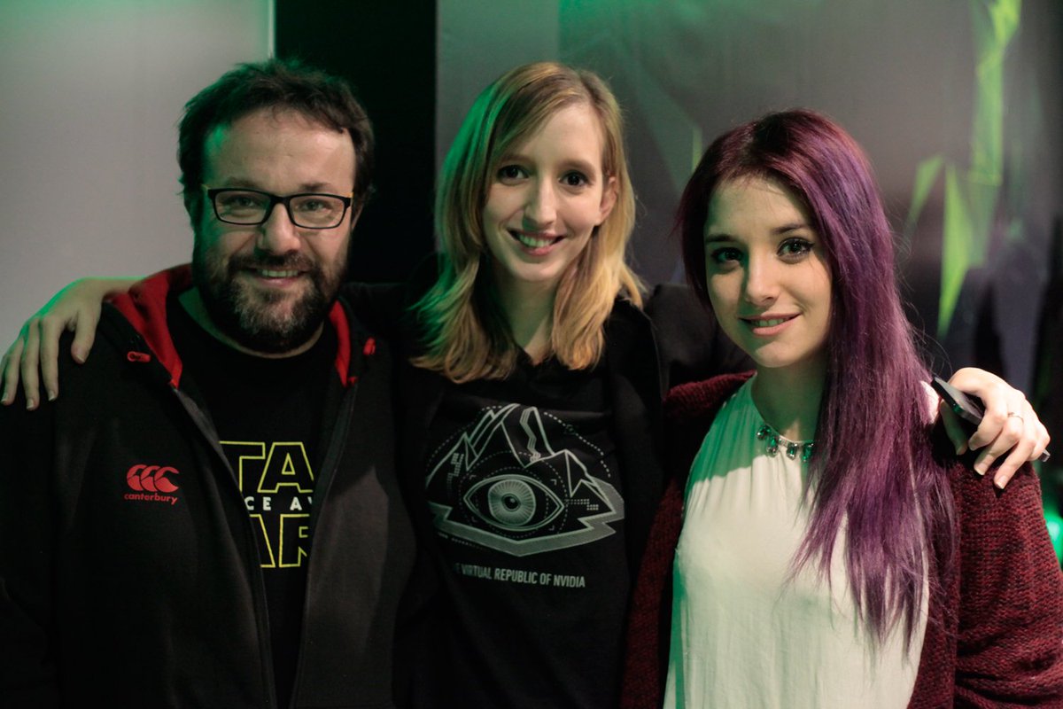 NVIDIAGeForceES's tweet photo. Más recuerdos de la fiesta con influencers de #NVIDIAVR Madrid. Y sí, sale @chincheto77 @Ethieen @aLexBY11 ;-) https://t.co/4Ktngsy2to