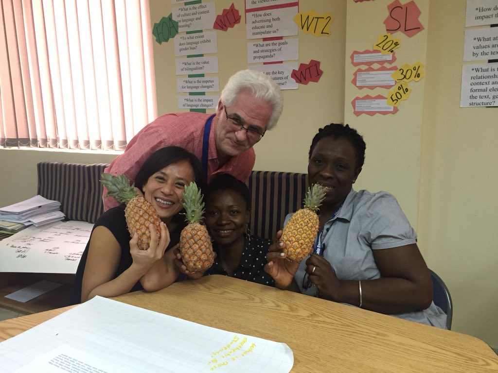 vaniabrumley's tweet photo. Dan delivers pineapples to the English department #lcsroar @Akosuajuliette https://t.co/VeWiFBmJUV