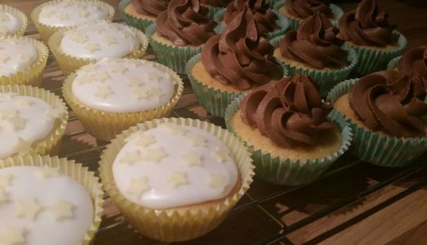 Perfect bite size treats, my mini lemon and chocolate cupcakes  wp.me/p57NpD-bp