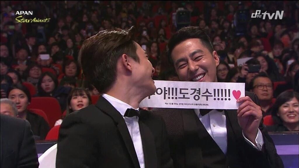 lovinBOyz_'s tweet photo. 3대 경수맘 https://t.co/79Iljy6jgP