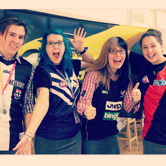 Yes, FREE Foxtel for THREE months! Hurry while the offer lasts!