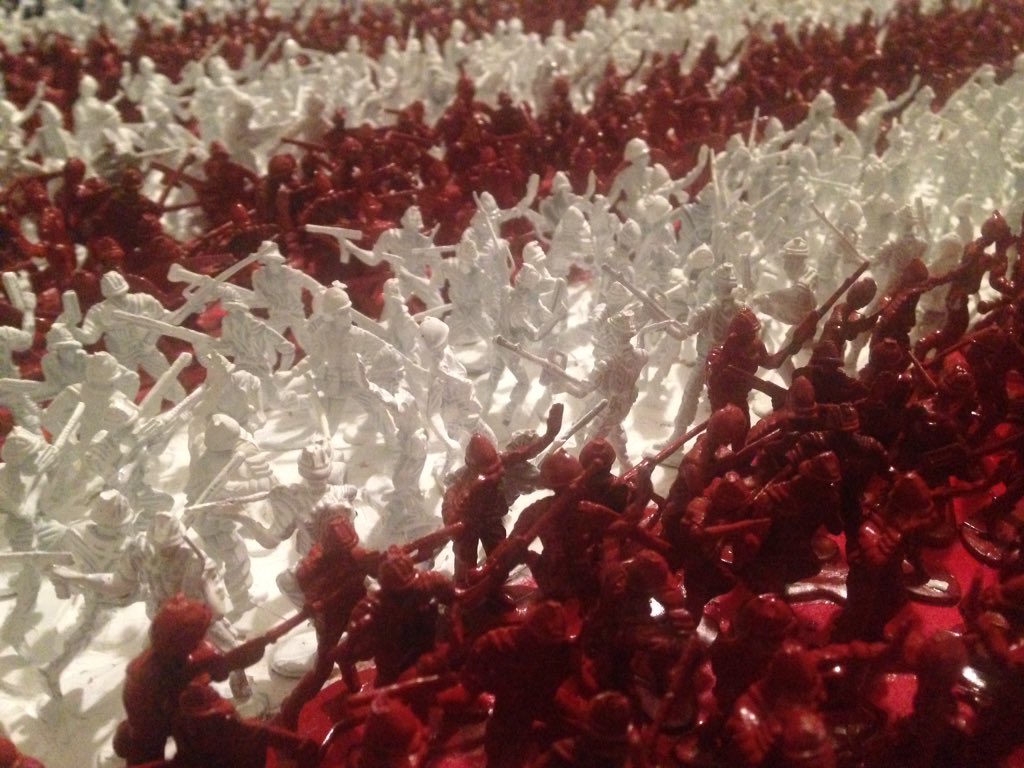 Feazel26's tweet image. The most patriotic piece of art I&apos;ve ever made. A 4ft X 6ft USA flag made of army guys

56 hours of work
4,466 guys