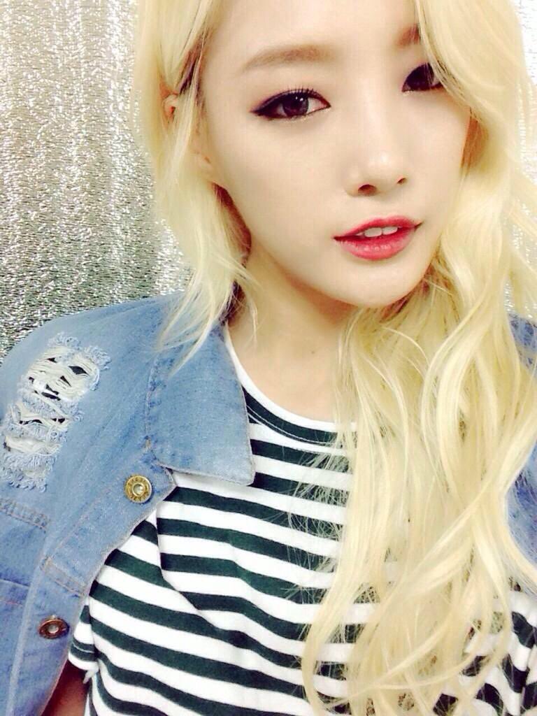 houn_haru10's tweet photo. この子名前わかる人いますか？？
（久しぶりすぎるのにごめんなさい）笑笑笑笑笑笑 https://t.co/UdDdVinKAr