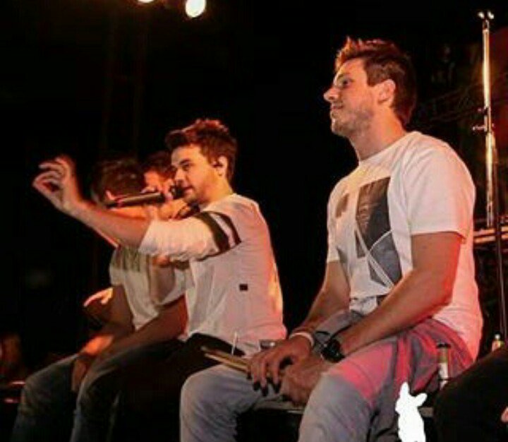 FcoAgusDuarte's tweet image. Cuando me miras, me mueroo💚🎵 #Agustine's