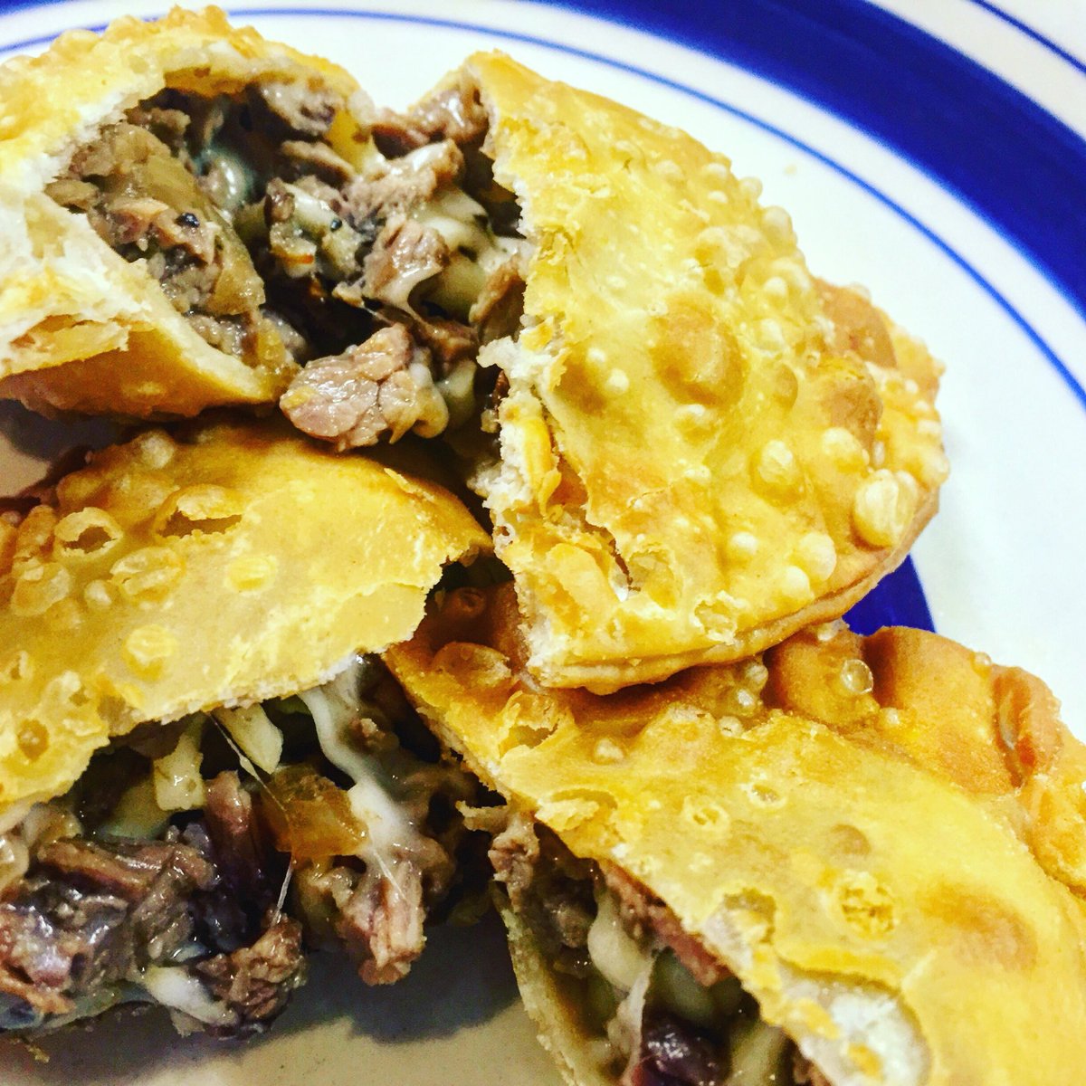 EmpanadaMania's tweet photo. There will be #Not1Left today of these Angus Brisket French Onion #empanadas! Get EM will you can! #bestofNJ https://t.co/N2npCZ0Y42