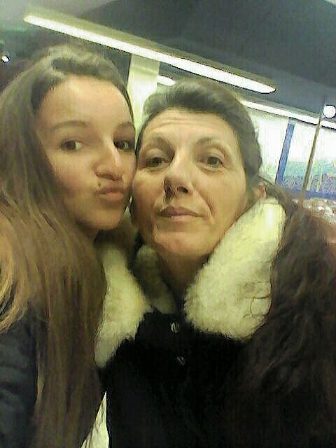 Una con mi madre rebellaa bstt no la puedo qeree maaa