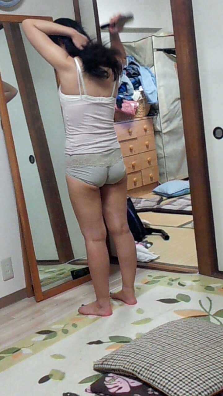 おばさんのケツ 