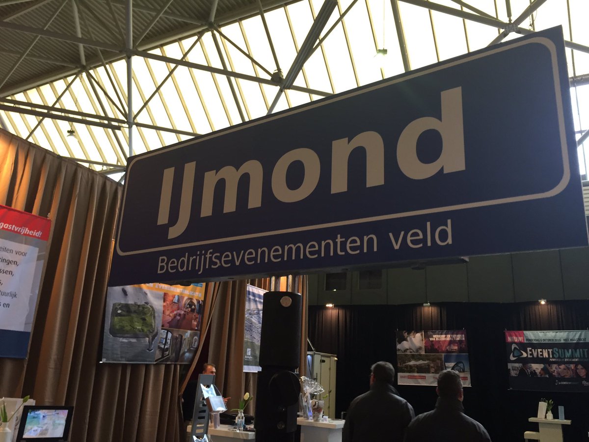 Het is gezellig druk in het IJmond straatje @evcontact