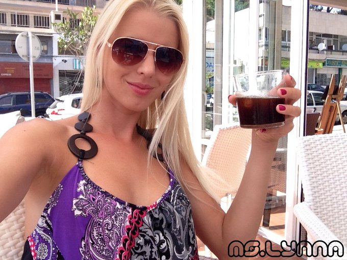 How many days left till summer??? https://t.co/1p4oaFNfz3<a href="/tag/camgirl"class="tags"><span>#camgirl</span></a><a href="/tag/skype"class="tags"><span>#skype</span></a>