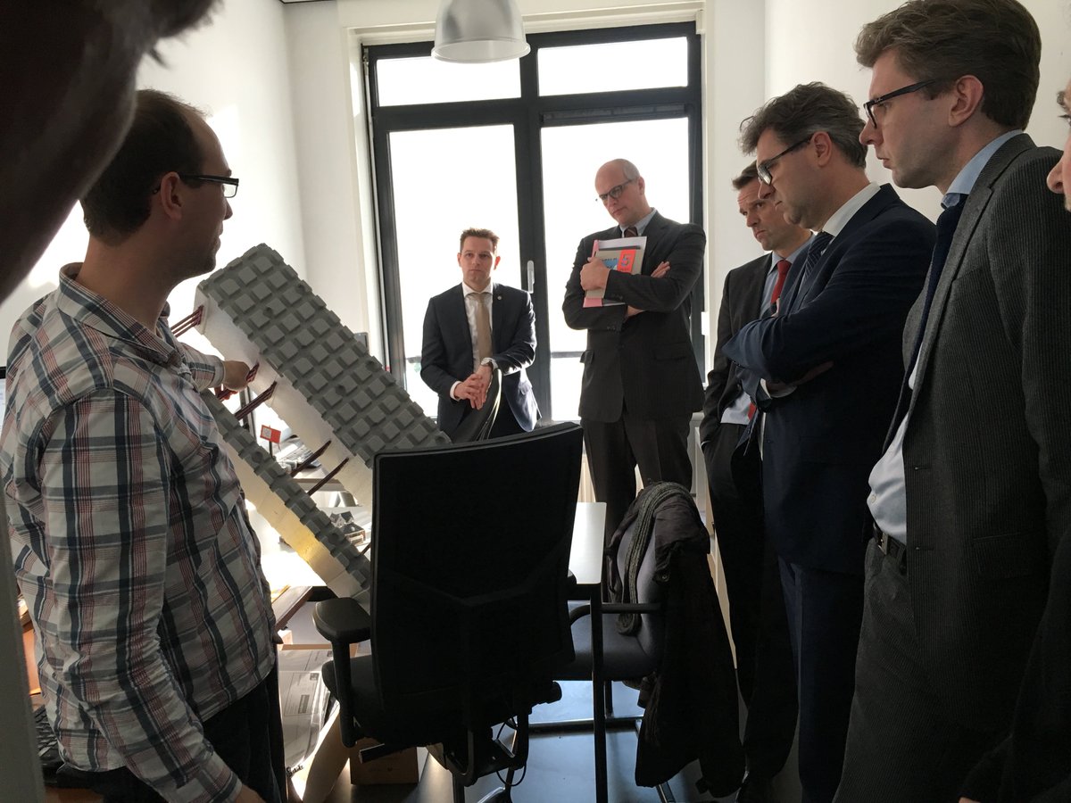 Bouwteam_Proso's tweet photo. Gisteren innovatieve concepten @Proso_Groep mogen presenteren aan delegatie van het Ministerie EZ en Prov.Zeeland https://t.co/HI5i5IsOhu