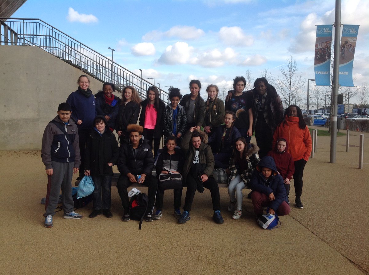 AccessSportDSC's tweet photo. Mountain biking &amp; aquasplash @noordinarypark #urbantri @HackneyQuest @LondonFieldsTri #Doorstepsport @StreetGames https://t.co/a15veYccb8