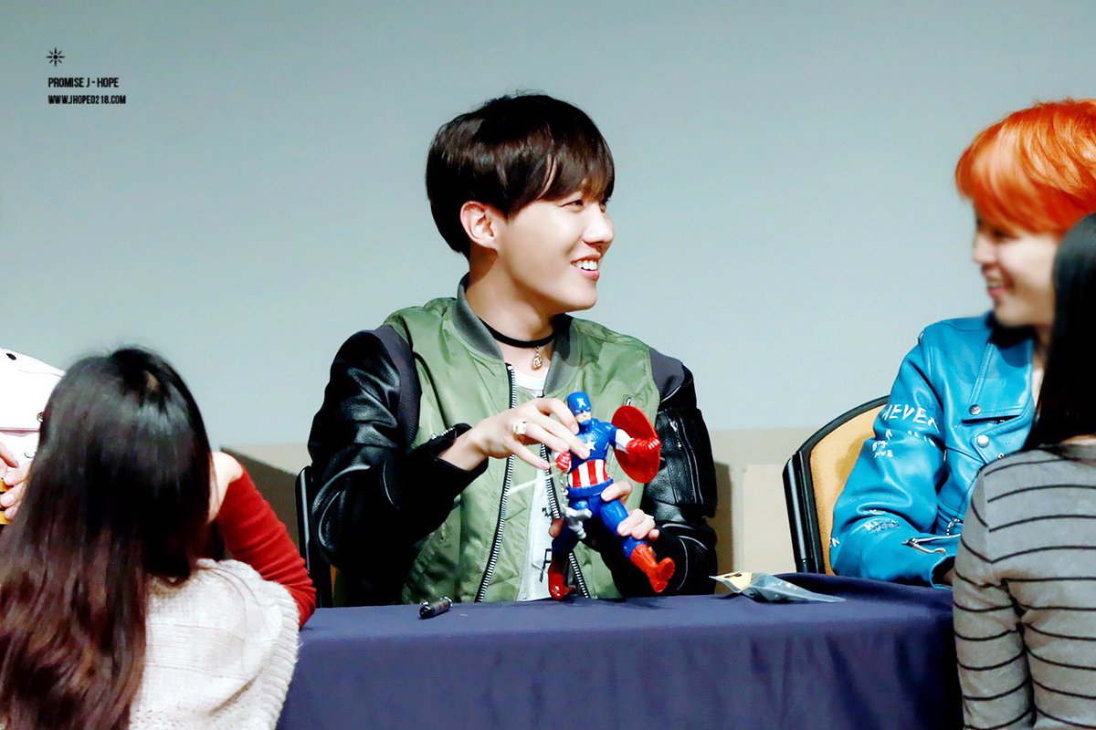 PromiseJHope's tweet photo. #제이홉 #jhope #방탄소년단 #홉이 #호석 #정호석 @BTS_twt  😘I Need U Boy～ https://t.co/E8mzJz6Rsn
