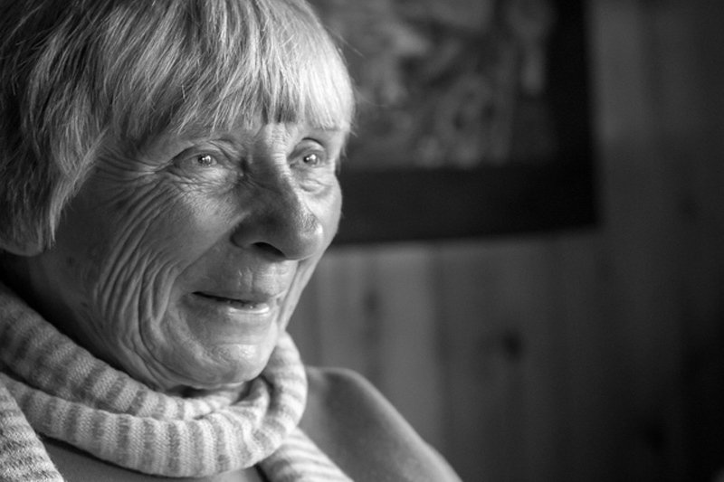 1JULIEANDERSON's tweet image. &quot;Love in the Time of Dementia&quot; goo.gl/IZsoE4 by @MaryNavaria via @femininecollect #ThursdayBlogs