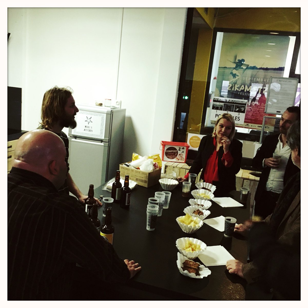 Margaud_a's tweet photo. Visite de @Elsa_Schalck à @TCRMBLIDA à la rencontre des jeunes entrepreneurs. #BonPoison #Metz Cc @acalregion https://t.co/bYQZuY7UVQ