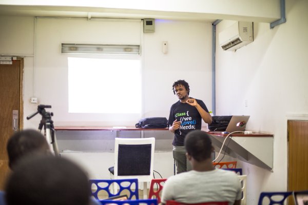 Africastalking's tweet image. @Africastalking Sam Gikandi, @grahamingokho conducting training on #AfricastalkingAPI in #Nigeria.