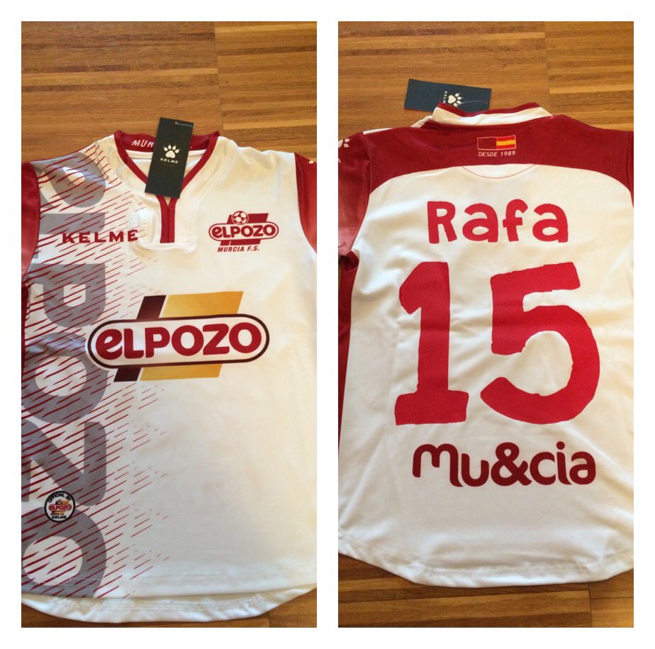 Ya somos 1️⃣5️⃣.0️⃣0️⃣0️⃣!!!!!
Quieres mi camiseta?? 
Sorteo: Haz RT y escribe un mensaje con el hashtag #rafa15mil