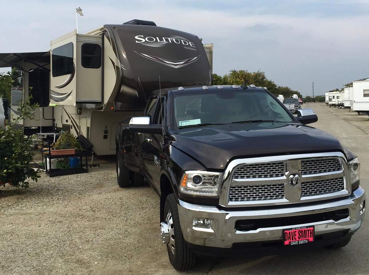 RV_Warriors's tweet photo. This setup looks sweet.  #solitude #GD #Dodge3500 https://t.co/ZJSXbDqiAo