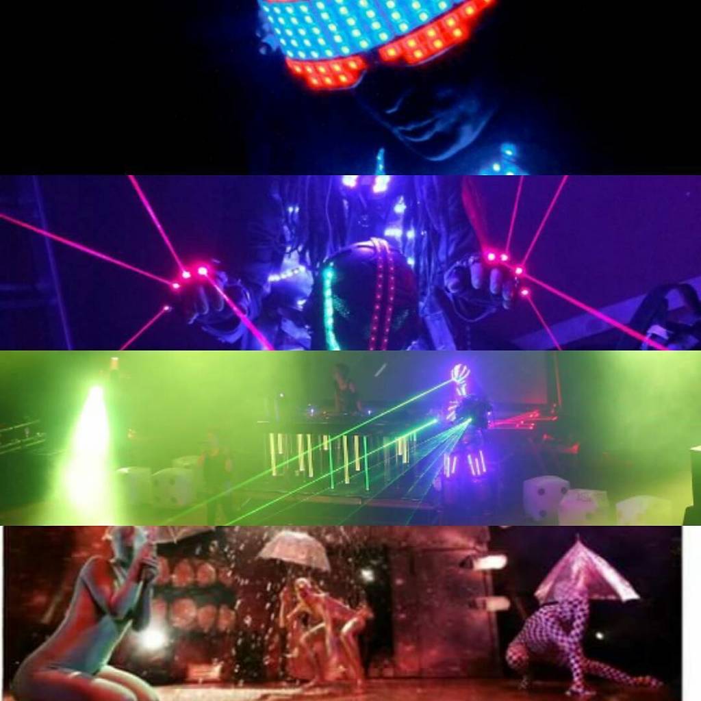 Otherbots's tweet image. Cabaret Freaks bientôt le retour 
#compagniemozz #coolrobot #cool #Syrius #laser #led #rm3 #théâtre #show #giantrob…