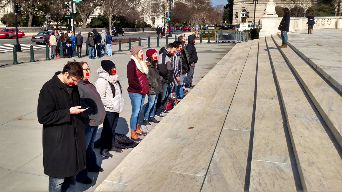 Bound4LIFE's tweet photo. Right now, we're praying daily at US Supreme Court
Join us: https://t.co/HUqs3hbT2c
#TXLovesLife #40DaysForLife #HB2 https://t.co/RPhqMhIccM