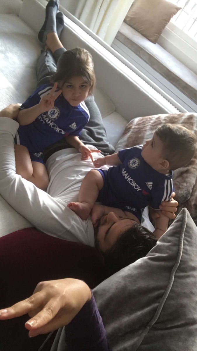 Lia &amp; Capri 👭💙