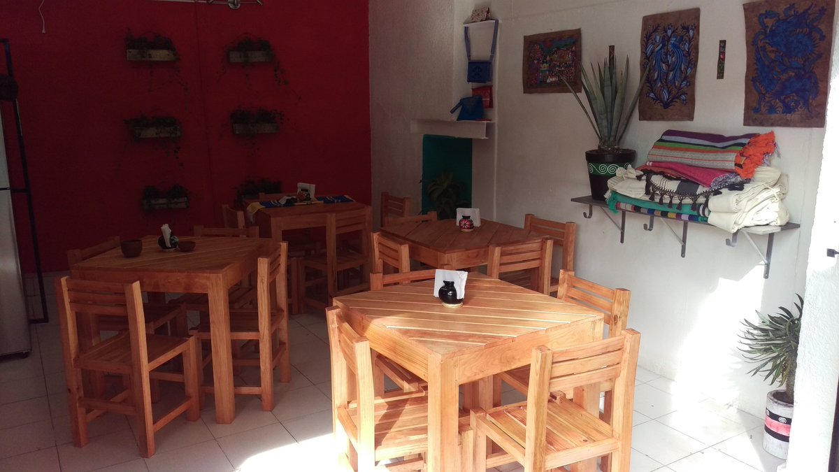 MezcaLuna's tweet photo. Los esperamos 😄😄111 https://t.co/g44M74Mu1P