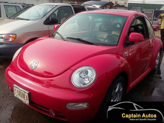 CaptainAutos's tweet photo. 2000 VW Beatle (Bug)
* Leather Seat • Alloy Wheels • Automatic • Power Windows • Power Mirrors • CD Player, etc. https://t.co/27xCwoxyb6