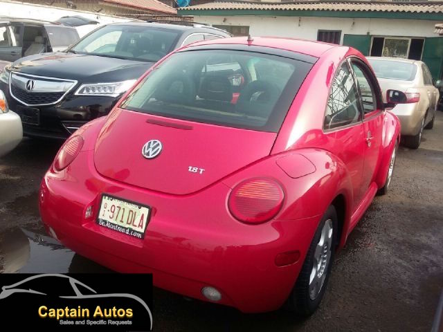 CaptainAutos's tweet photo. 2000 VW Beatle (Bug)
* Leather Seat • Alloy Wheels • Automatic • Power Windows • Power Mirrors • CD Player, etc. https://t.co/27xCwoxyb6