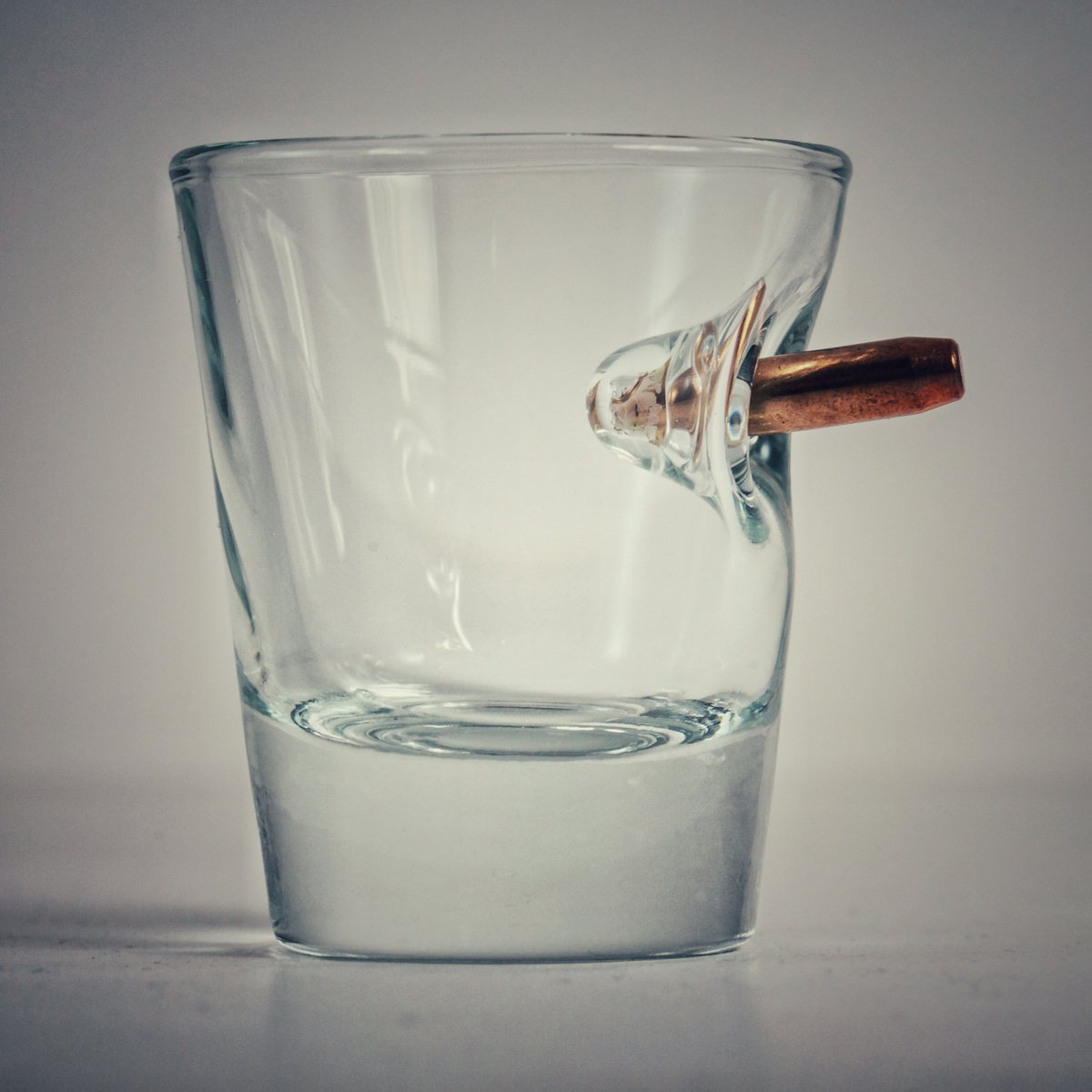 BenShotUSA's tweet photo. #BenShot Handmade shot and rocks glasses with real bullets. Made in Wisconsin. #madeinusa #shotglass https://t.co/3wztN9hgP5