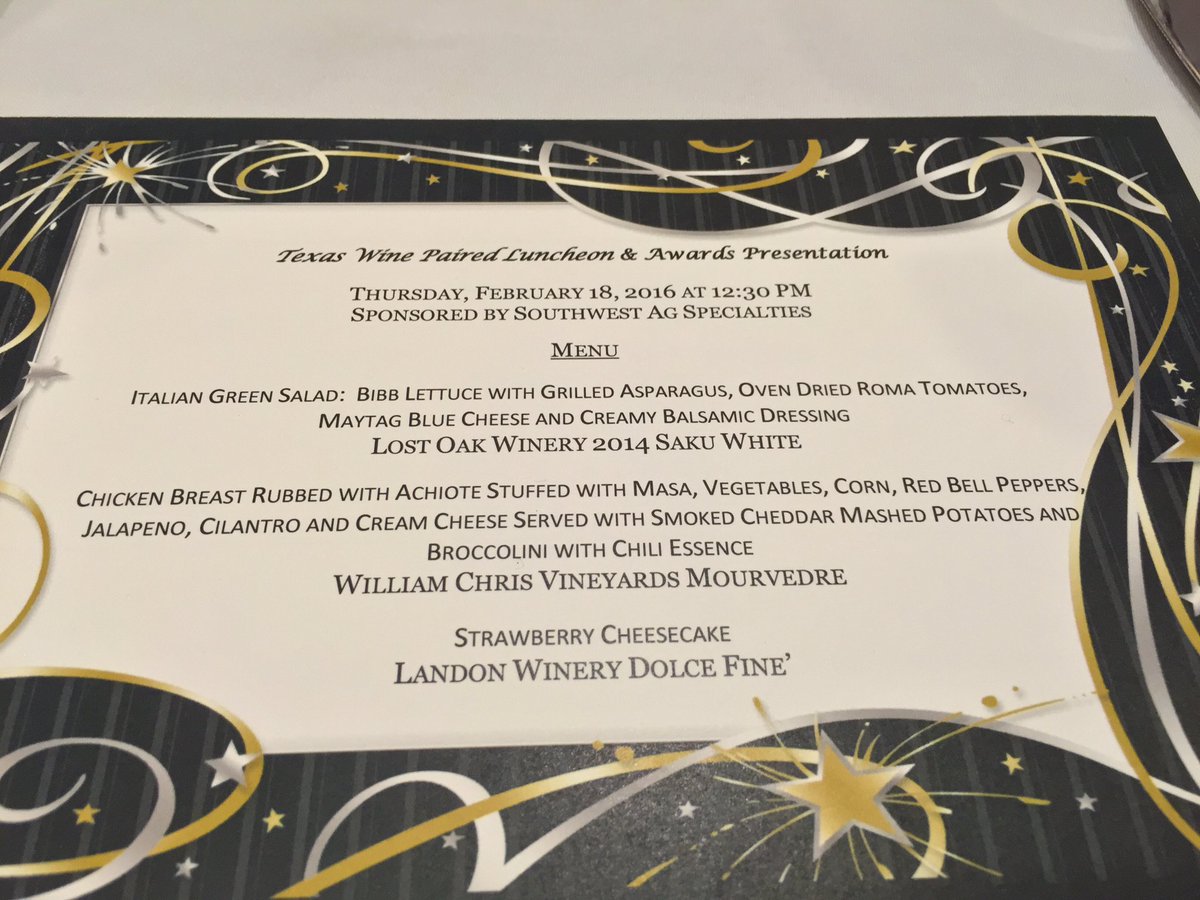 texasgrapes's tweet photo. Lunch and wine. #TWGGA40 #txwine https://t.co/ZsMwxbjtdt