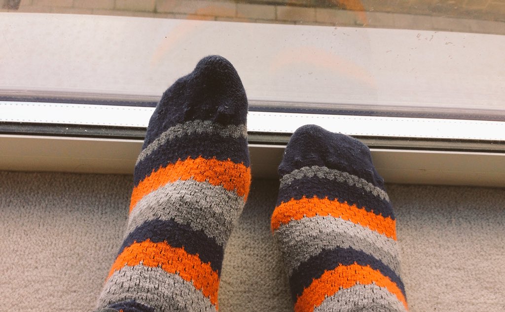 IsHeThe1ForMe's tweet photo. Wearing my #boyfriend 's socks when he isn't looking #mensocks #menswear https://t.co/3GEhvEx1n1